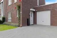 Dorperveldstraat 44, Velden