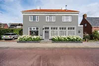 Dorpsstraat 68, Woensdrecht