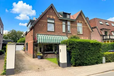 Huis Zwarteweg, Naarden