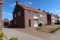 Meidoornstraat 9, Budel