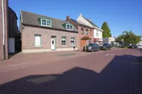 Dorpsstraat 42, Heel