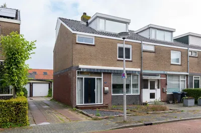Steenhoekstraat 11, 3223BS, Hellevoetsluis, Zuid-Holland