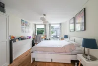 Gerard Doustraat, Amsterdam