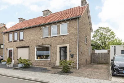 Dr. Poelsstraat 7, 6365CH, Schinnen, Limburg
