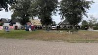 Daalakkers 6, Enter