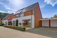 Gouwestraat 8, Apeldoorn