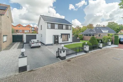 Albert Schweitzerstraat 42, 4416CX, Kruiningen, Zeeland