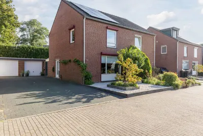 Houtzagerstraat 16, 6114XR, Susteren, Limburg