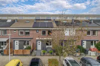 Schout Eeuwoutstraat 27, Pernis Rotterdam