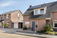 Rembrandtstraat 5, Baarlo