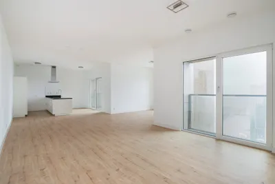 Van der Hoevenplein , 3072MK, Rotterdam, Zuid-Holland