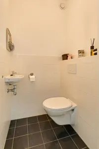 Vijfhagen, Breda