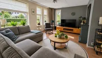 Meulakkers 28, Diever