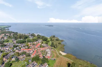 De Maar 17, 1399JC, Muiderberg, Noord-Holland