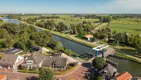 Schotdeuren 42, Arkel