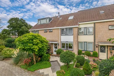 Van Limburg Stirumplantsoen 24, 3332JS, Zwijndrecht, Zuid-Holland