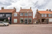 Dorpsstraat 8, Schoondijke