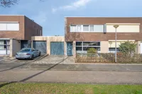 Prins Constantijnhof 9, Hoensbroek