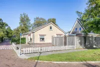 Van Burumstraat 2, Sint Nicolaasga
