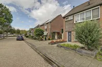 Burgemeester Krijgsmangeerde 34, Raamsdonksveer