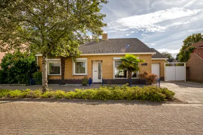 van de Zandestraat 2, 4634VP, Woensdrecht, Noord-Brabant