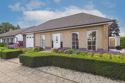 Stijn Streuvelsstraat 16, 4561NR, Hulst, Zeeland