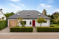 van Middelhovenstraat 38, Axel