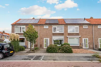 Burgemeester Schaapstraat 34, 1561WD, Krommenie, Noord-Holland