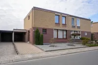 Bartholemeusstraat 7, Born