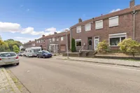 Wolfshoofdplein 17, Hoensbroek