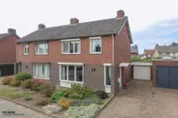 Prins Clausstraat 58, Reuver