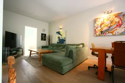 De Moucheronstraat , 2593PZ, Den Haag, Zuid-Holland
