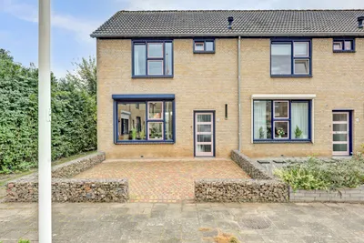 Hoogaarsstraat 33, 4691KB, Tholen, Zeeland