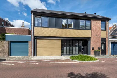 Deken Nicolaijestraat 24, 6411CM, Heerlen, Limburg