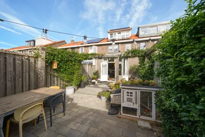 Vrijlandtstraat 44, 3195VV, Pernis Rotterdam, Zuid-Holland