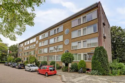 Henriëtte Roland Holsthof 33, 1382SH, Weesp, Noord-Holland