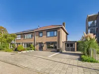 Rooseveltlaan 42, Axel
