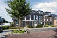 Leng 11, Schagen