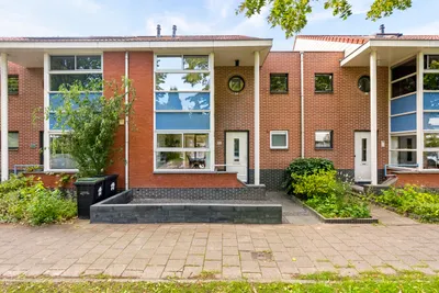 Simon van Collemstraat 92, 1325NC, Almere, Flevoland