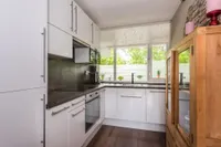 Melis Stokezijde, Den Haag