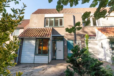 De Brabant 13, 3224GD, Hellevoetsluis, Zuid-Holland