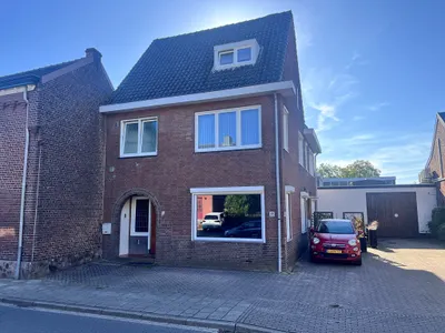 Burgemeester Janssenstraat , 6191JB, Beek, Limburg