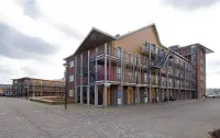Olof Palmeborg, Schiedam