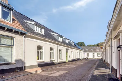 Rembrandtstraat 83, 4625CB, Bergen Op Zoom, Noord-Brabant