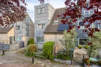 Haya Van Someren-Downerpad 28, Spijkenisse