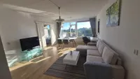 Westelijk Halfrond, Amstelveen