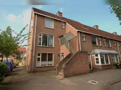 Huis Waalstraat, Utrecht