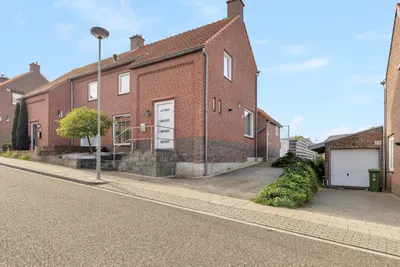 Prinses Beatrixstraat 15, 6241EW, Bunde, Limburg
