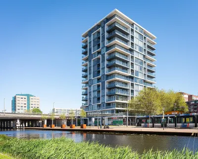 Stationsplein , 3112HJ, Schiedam, Zuid-Holland
