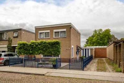 Doctor Mollerlaan 79, 4702JW, Roosendaal, Noord-Brabant